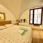 公寓 Vieil Rue Du Bateau 昂蒂布