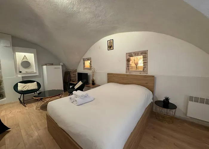 Vieil Rue Du Bateau 公寓 昂蒂布